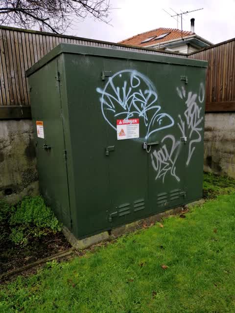 Graffiti, a report photo
