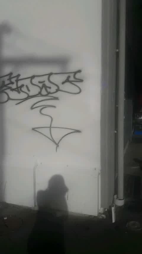Graffiti, a report photo