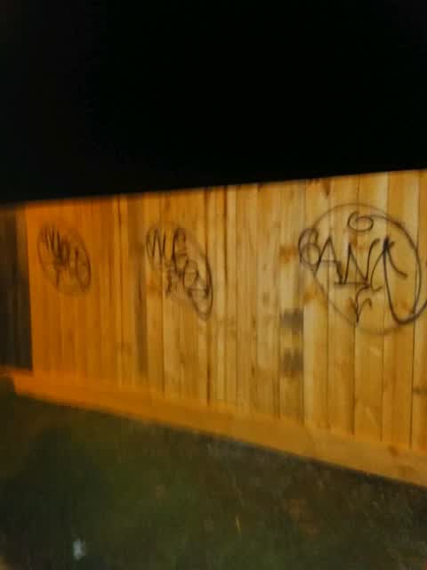 Graffiti, a report photo