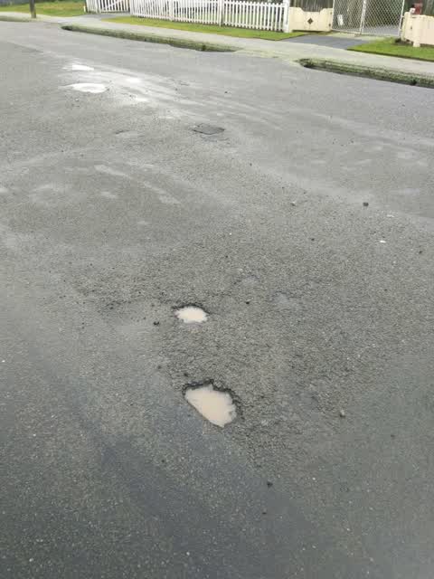 Roading/Streets, a report photo