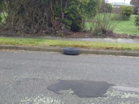 Rubbish/Recycling, a report photo