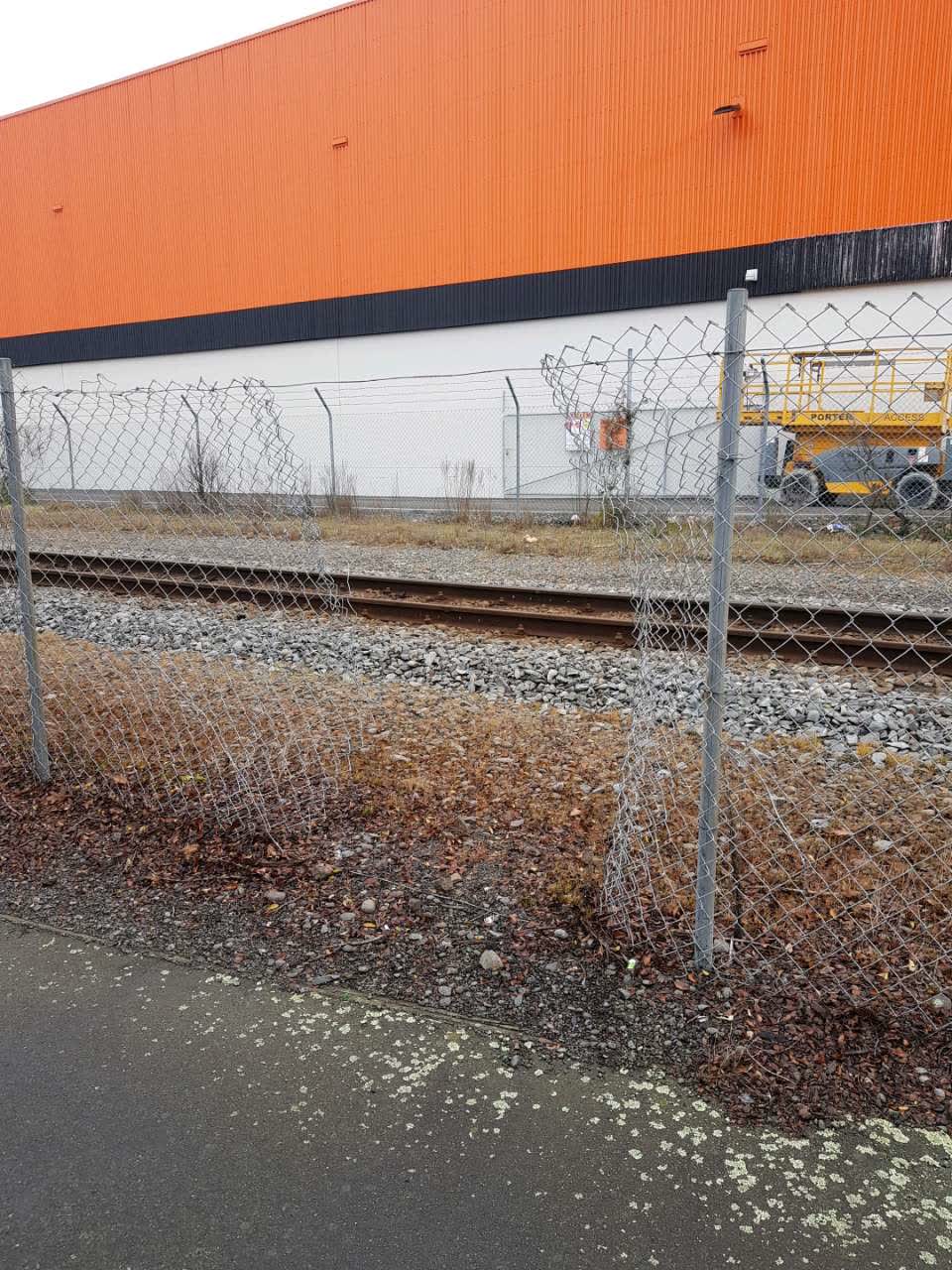 The photograph attached to this roading/streets report