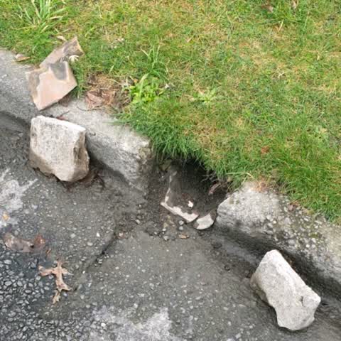 Roading/Streets, a report photo