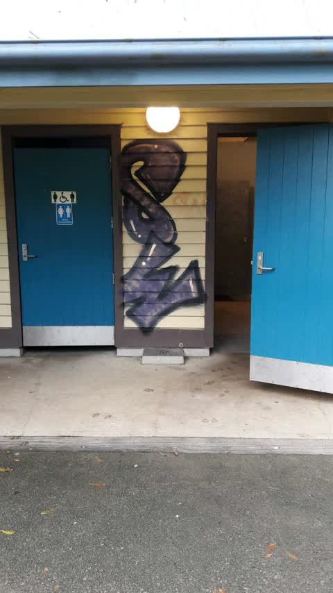 Graffiti, a report photo