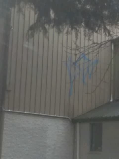 Graffiti, a report photo