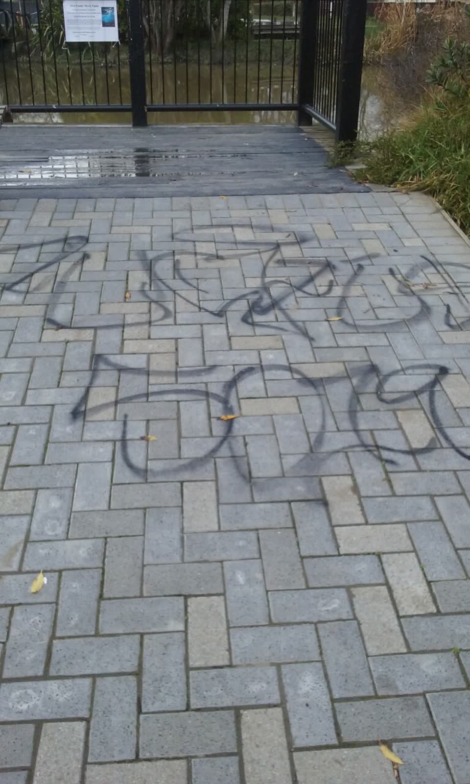 The photograph attached to this graffiti report