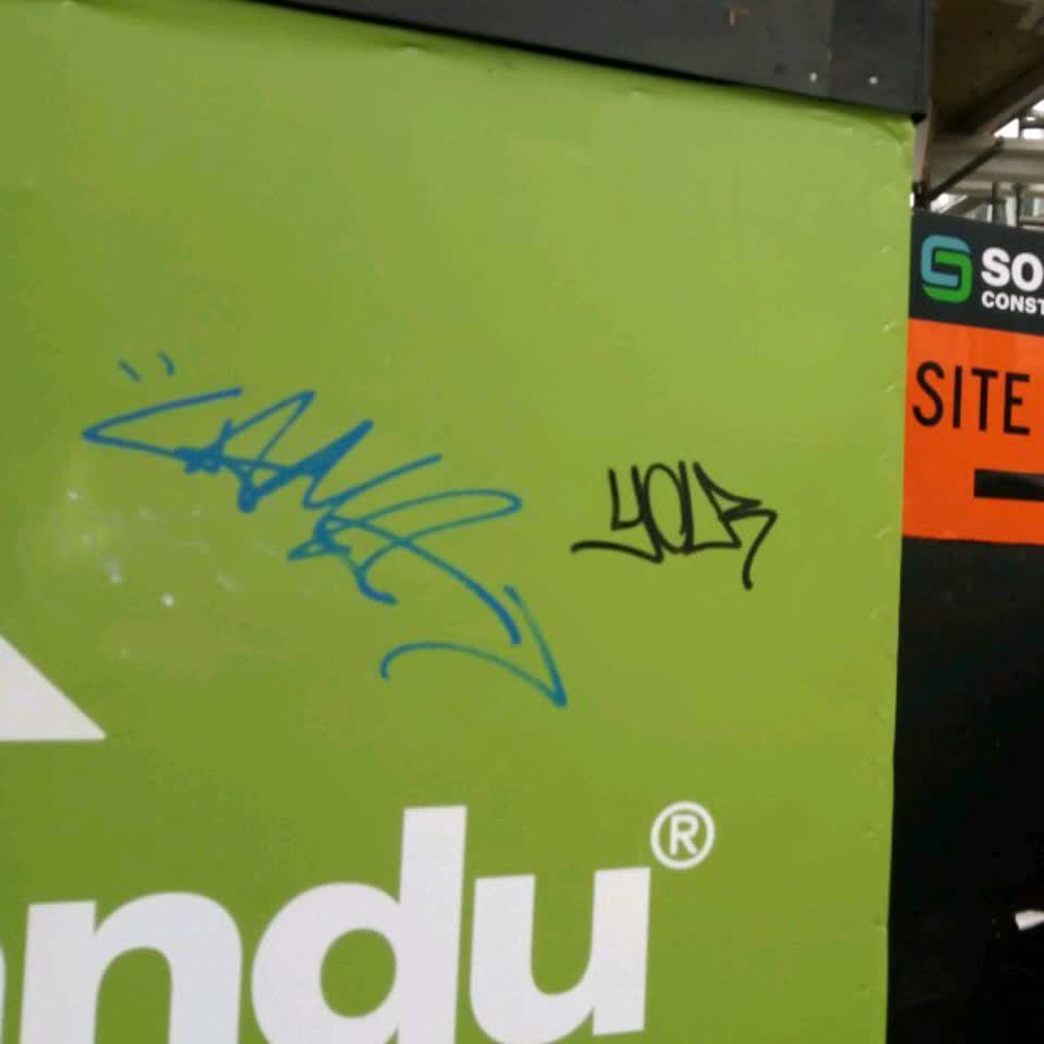 The photograph attached to this graffiti report