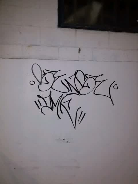 Graffiti, a report photo