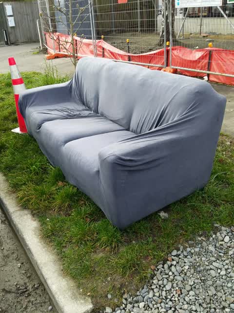 Rubbish/Recycling, a report photo