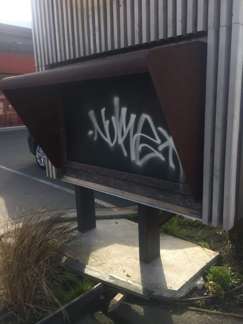 The photograph attached to this graffiti report