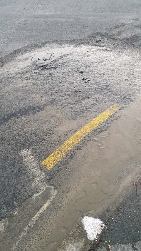 Roading/Streets, a report photo