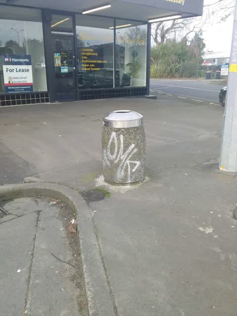 Graffiti, a report photo
