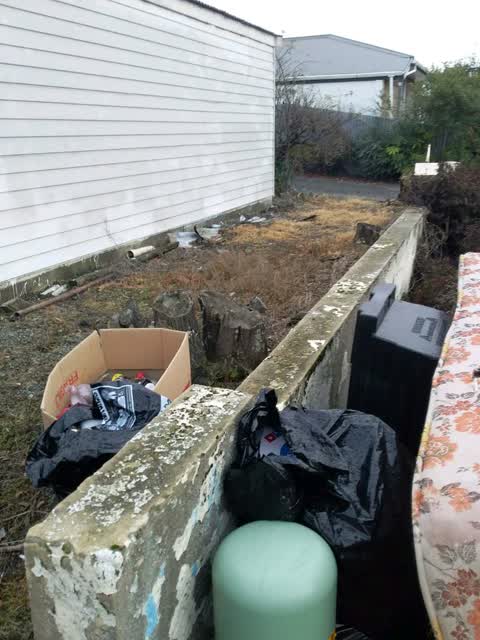 Rubbish/Recycling — a report photo