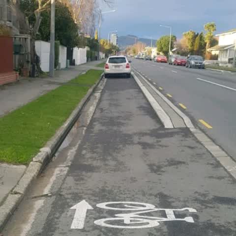 Roading/Streets, a report photo