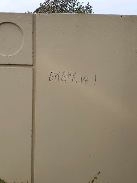 Graffiti, a report photo