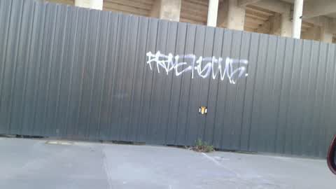 Graffiti, a report photo