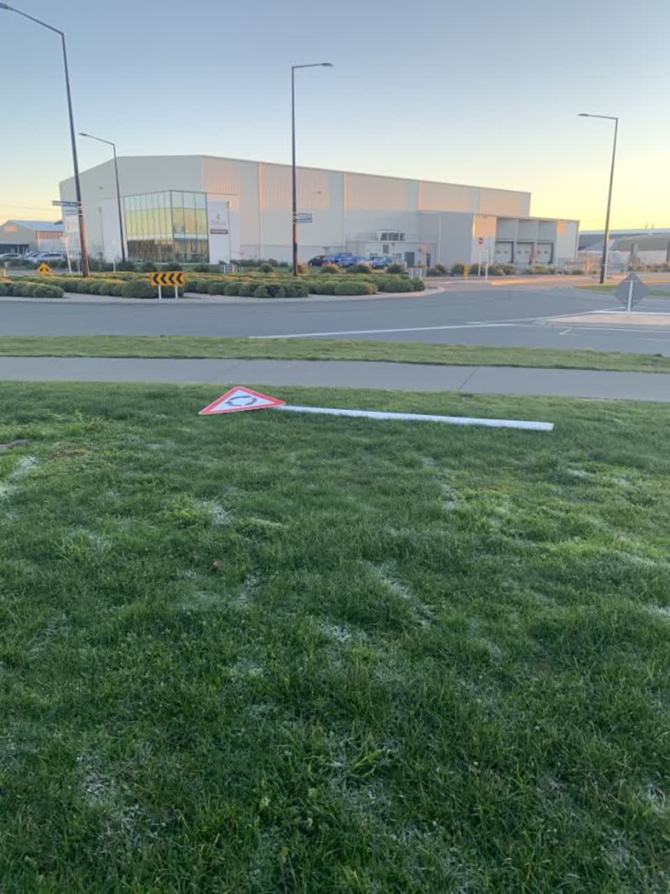 The photograph attached to this roading/streets report