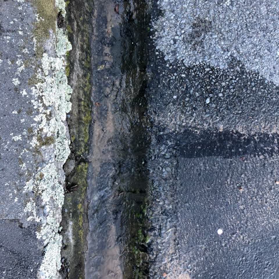 The photograph attached to this water supply report