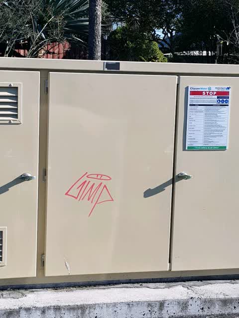 Graffiti, a report photo