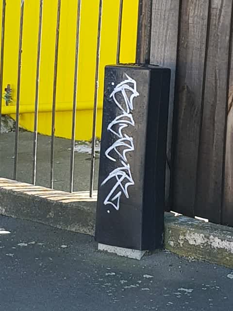 Graffiti, a report photo