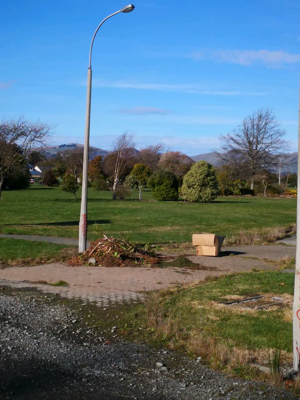 The photograph attached to this roading/streets report