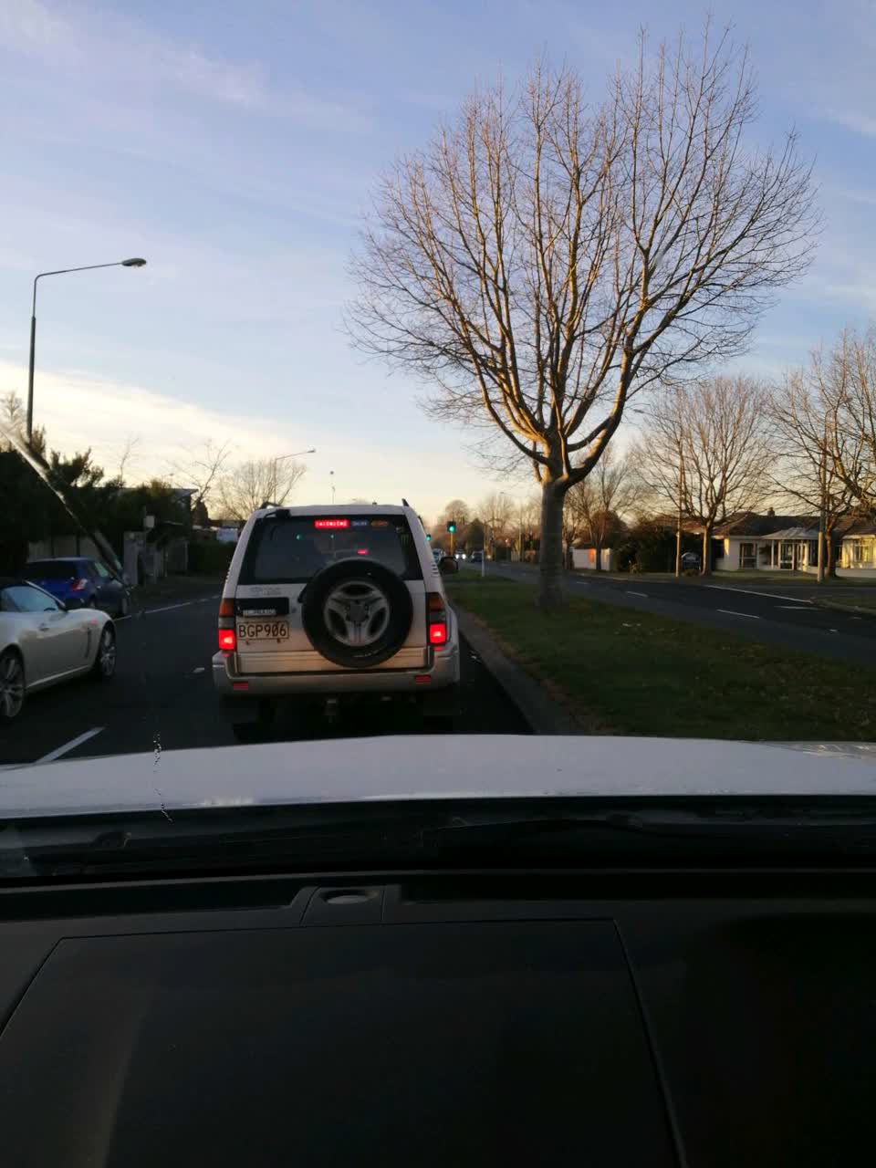 The photograph attached to this roading/streets report