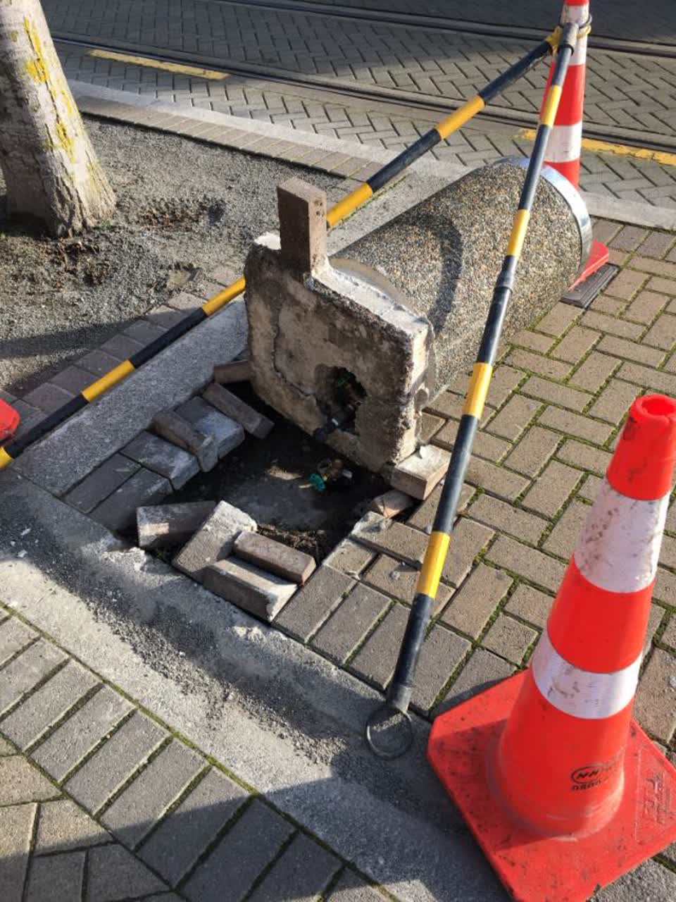 The photograph attached to this water supply report