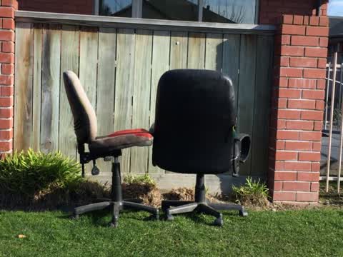 Rubbish/Recycling, a report photo