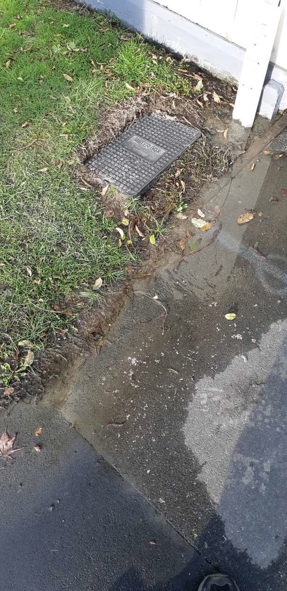 The photograph attached to this water supply report