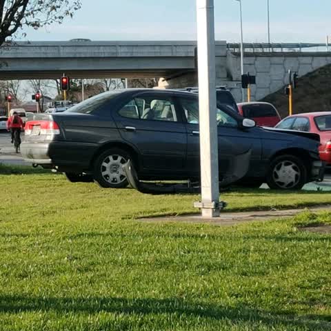 Roading/Streets, a report photo