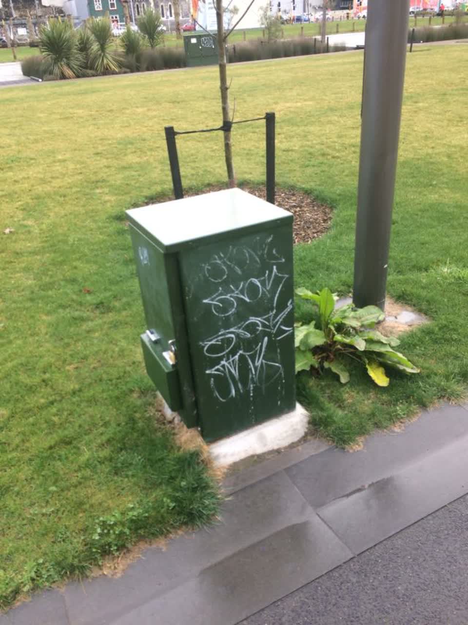 The photograph attached to this graffiti report