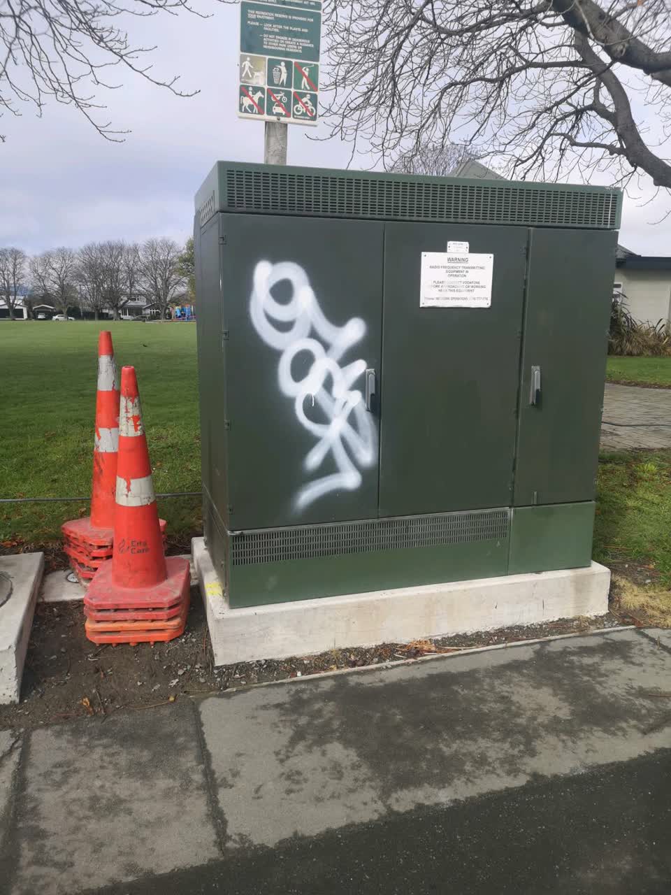 The photograph attached to this graffiti report