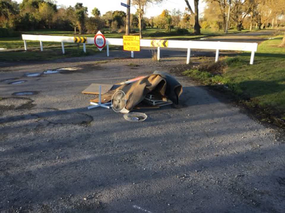 The photograph attached to this rubbish/recycling report