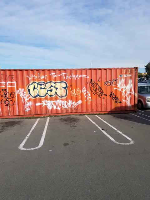 Graffiti, a report photo