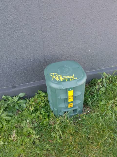 Graffiti, a report photo