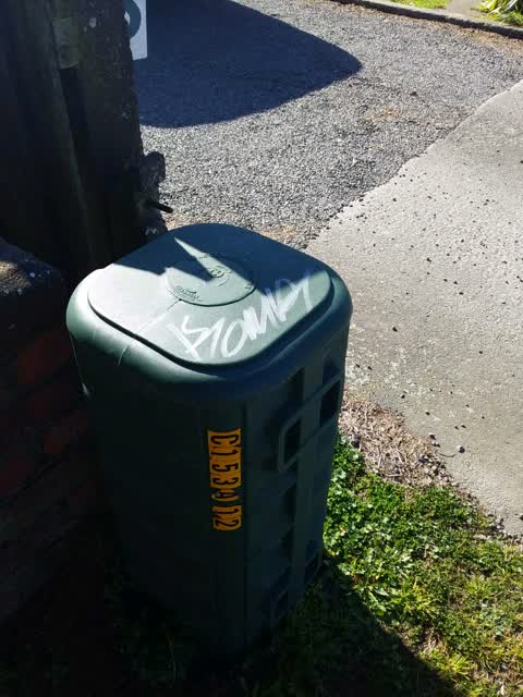 Graffiti, a report photo