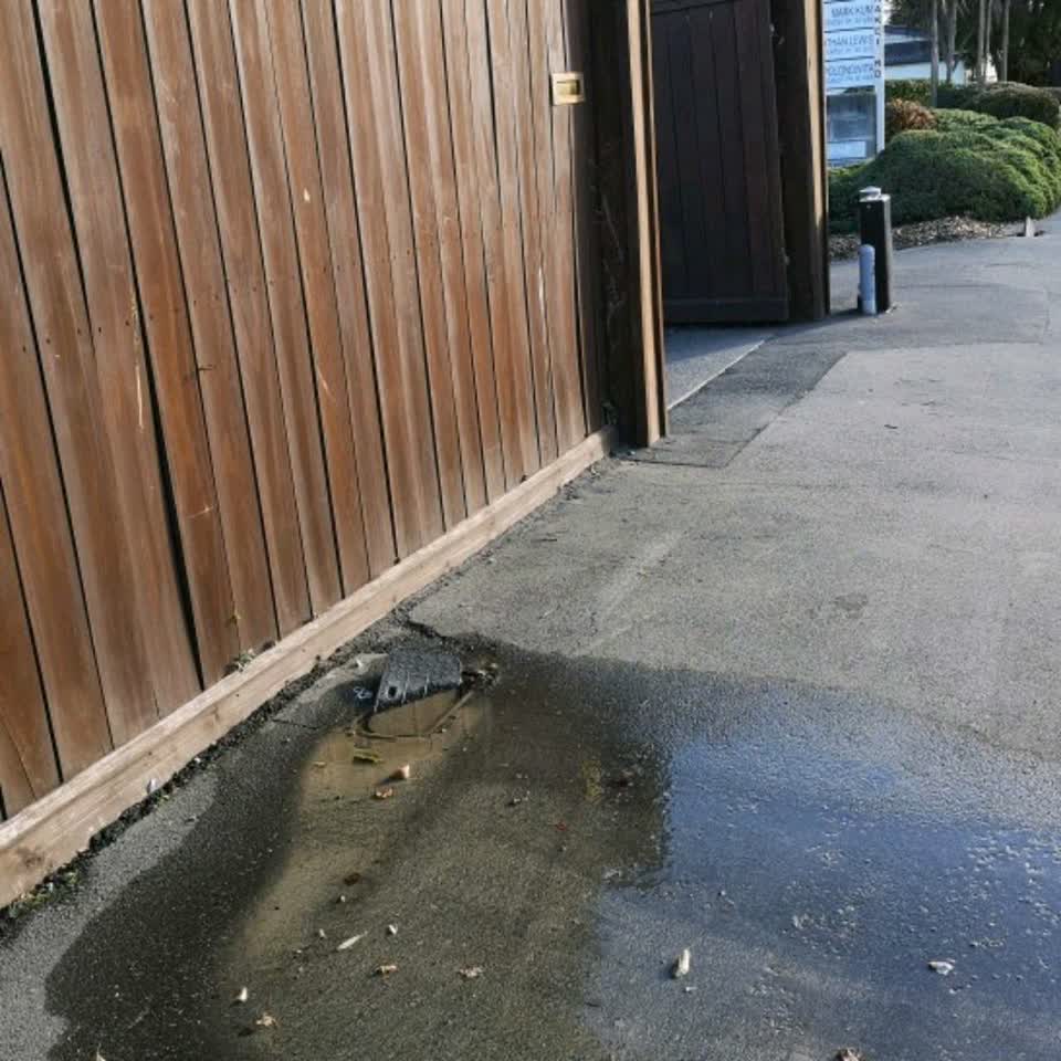 The photograph attached to this water supply report