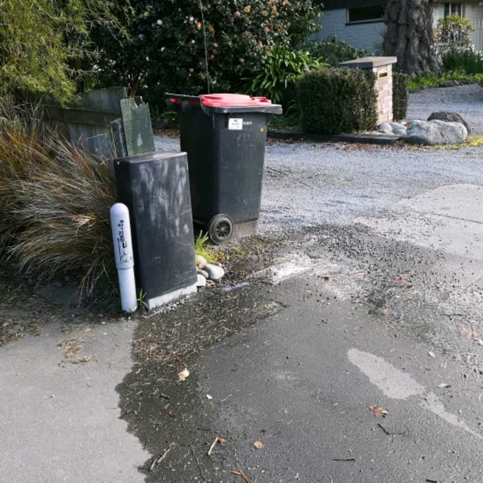 The photograph attached to this water supply report
