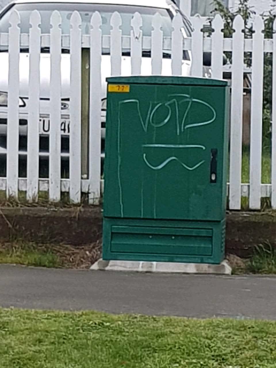 The photograph attached to this graffiti report