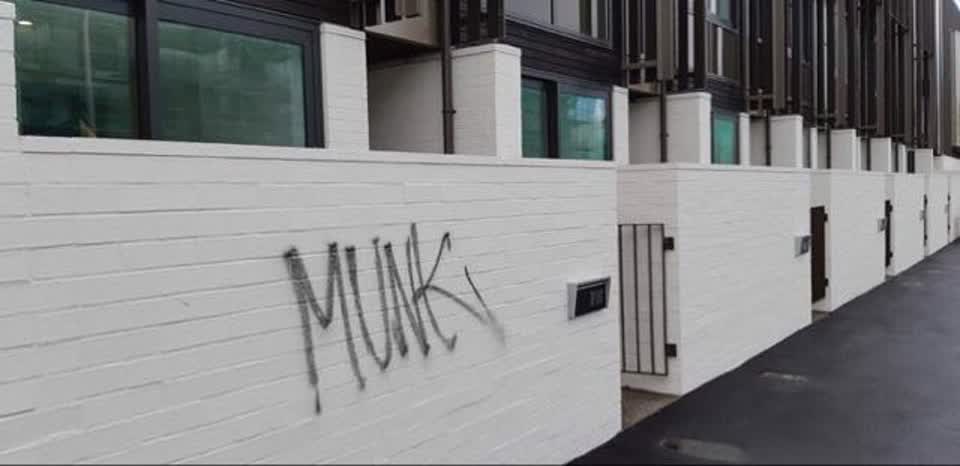 The photograph attached to this graffiti report