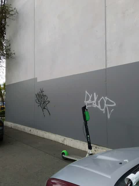 Graffiti, a report photo