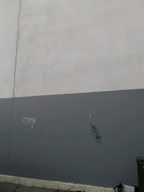 Graffiti, a report photo