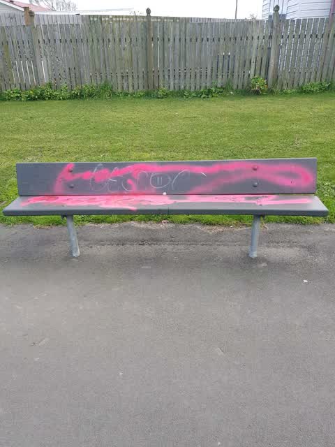 Graffiti, a report photo