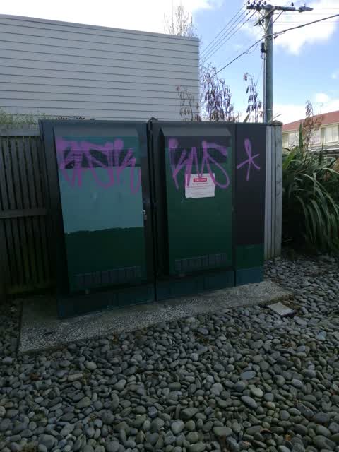 Graffiti, a report photo
