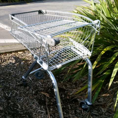 Rubbish/Recycling, a report photo