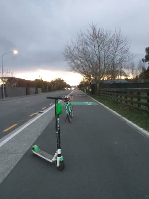 Roading/Streets, a report photo
