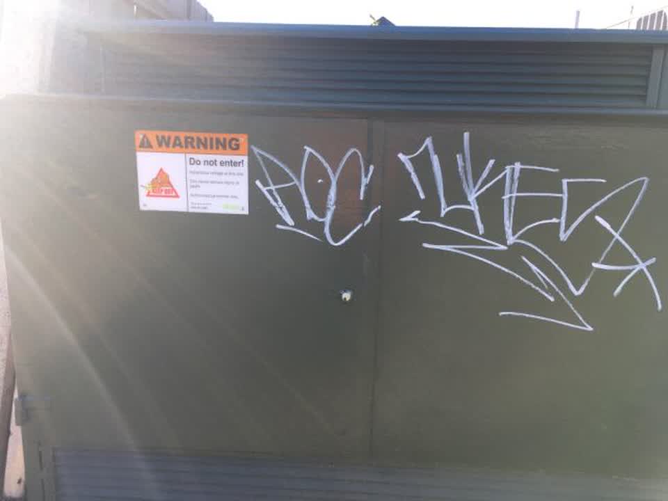 The photograph attached to this graffiti report