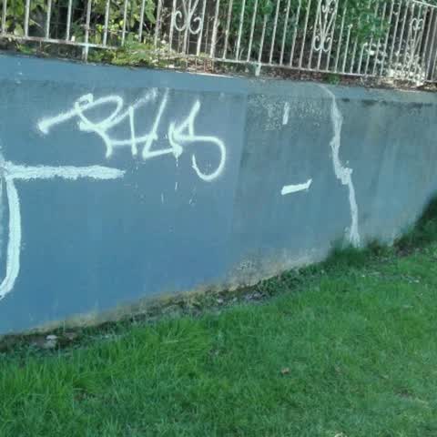 Graffiti, a report photo
