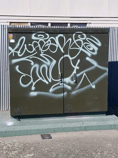 Graffiti — a report photo