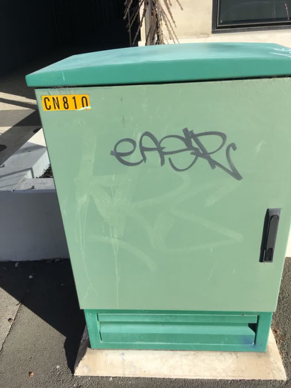 The photograph attached to this graffiti report